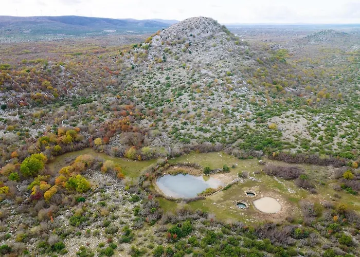 Ive Winter Villa Podumci